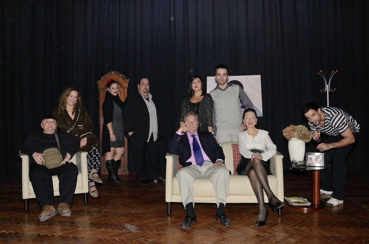 No hay ladron que por bien no venga